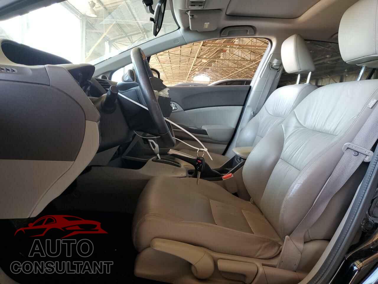 HONDA CIVIC 2012 - 2HGFB2F97CH569449