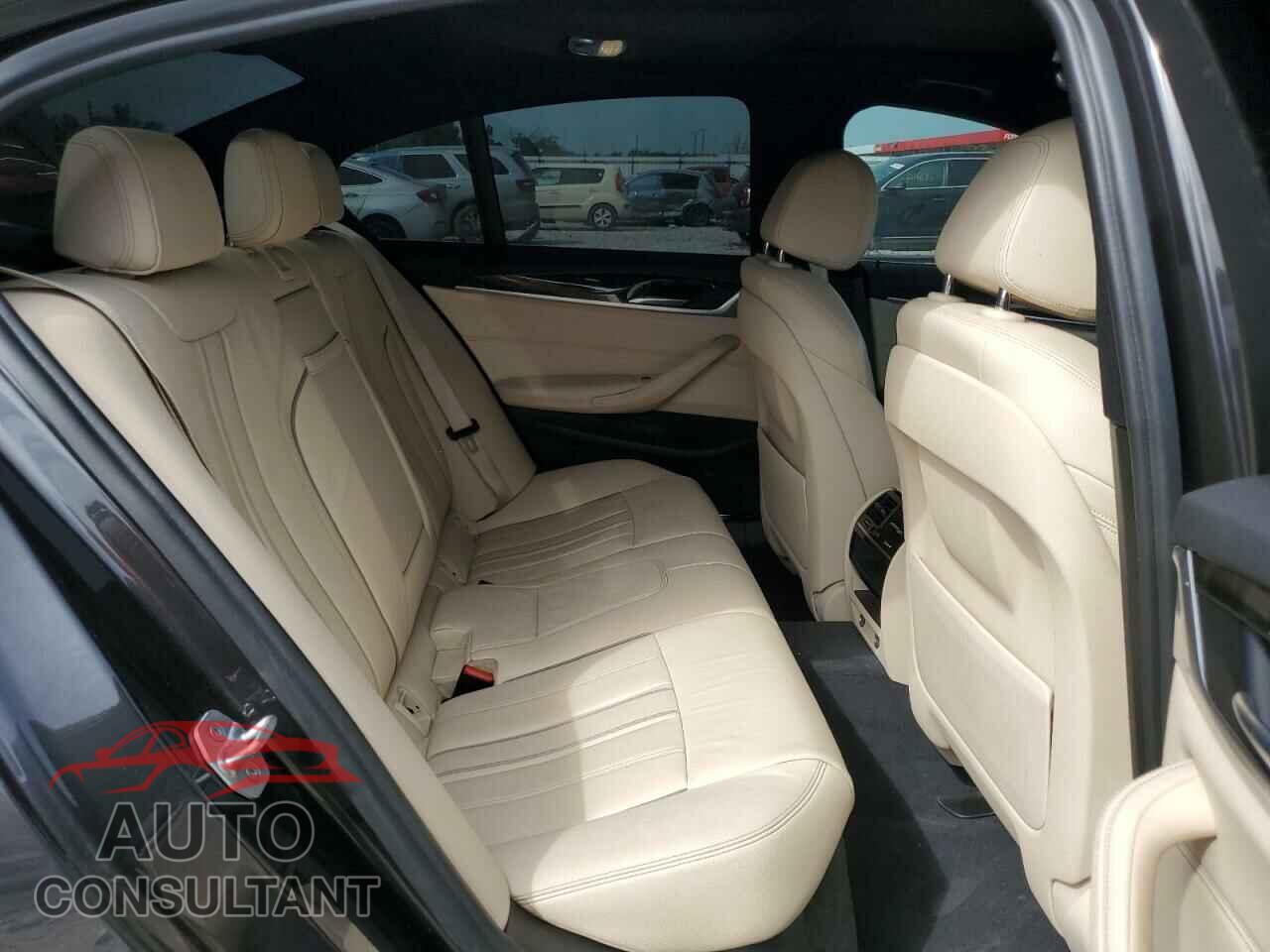 BMW 5 SERIES 2017 - WBAJE5C3XHG915978