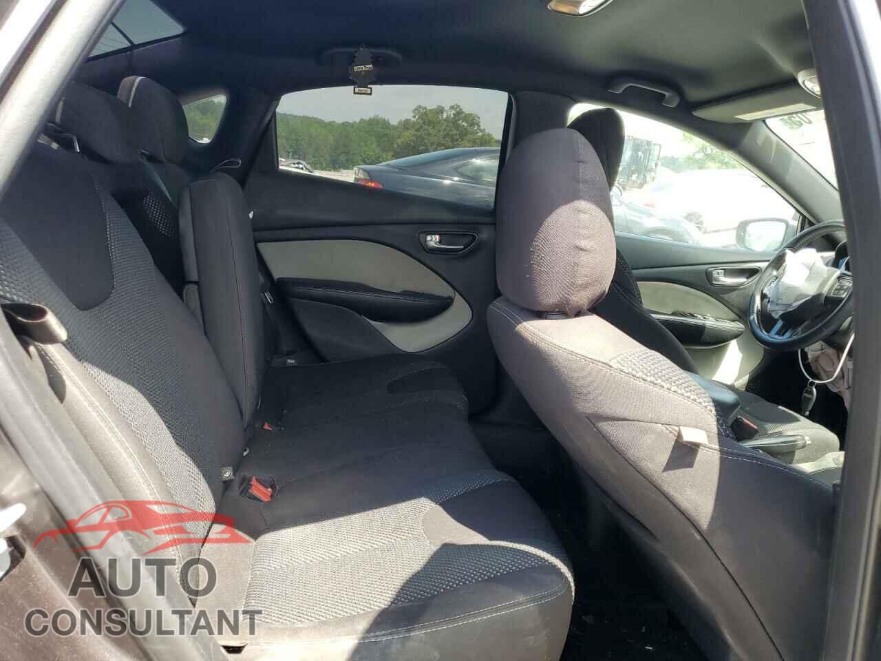 DODGE DART 2015 - 1C3CDFBB2FD224993