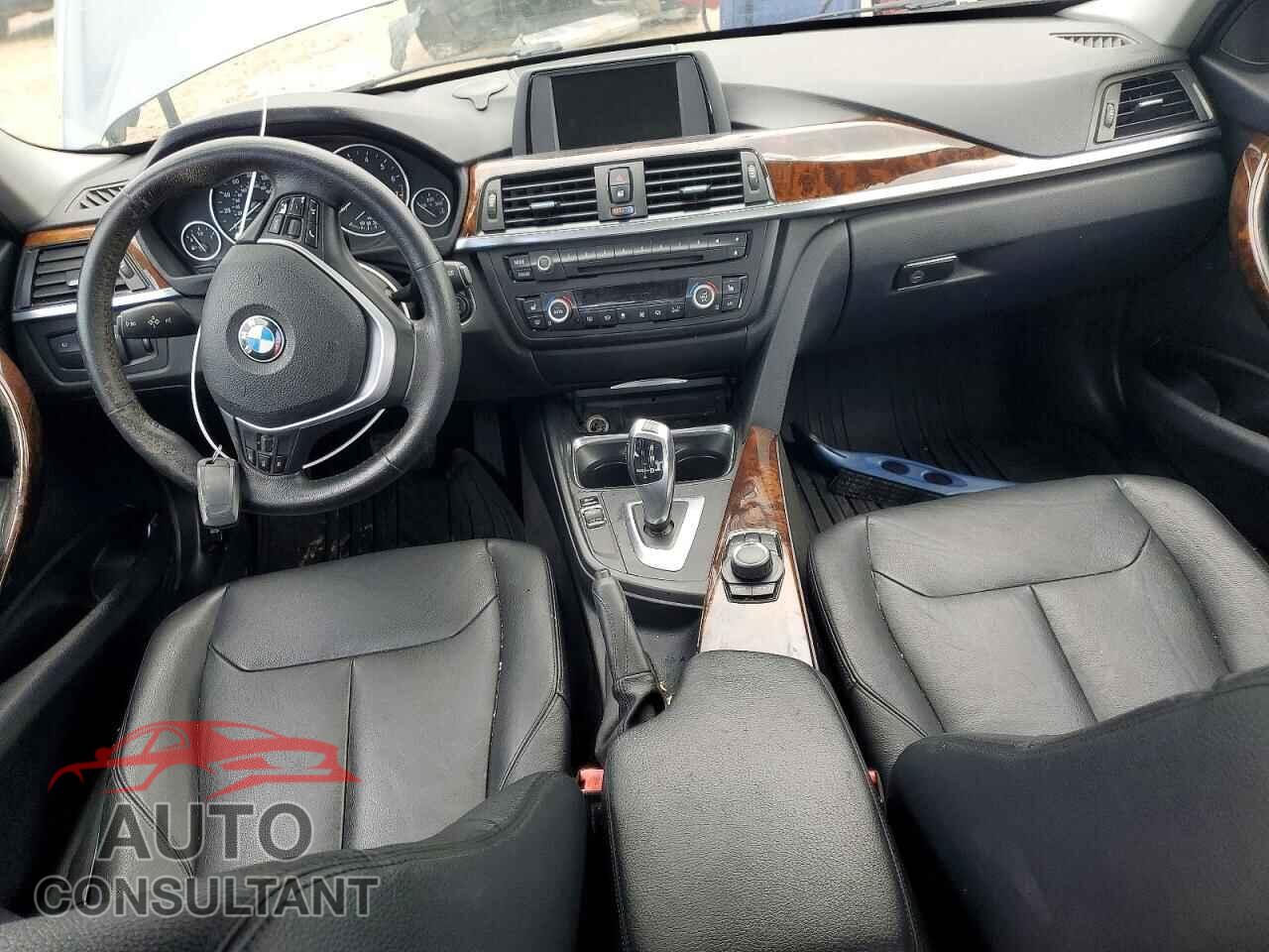 BMW 3 SERIES 2014 - WBA3B3C57EJ977974