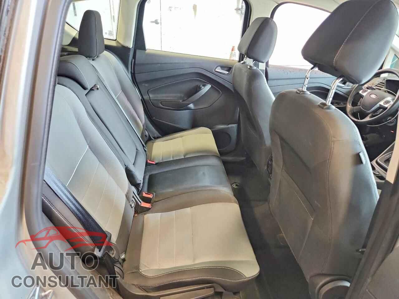 FORD CMAX 2015 - 1FADP5AU5FL123737