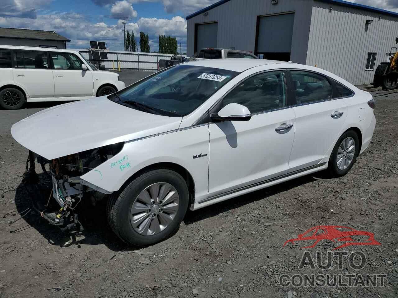 HYUNDAI SONATA 2017 - KMHE24L10HA057957