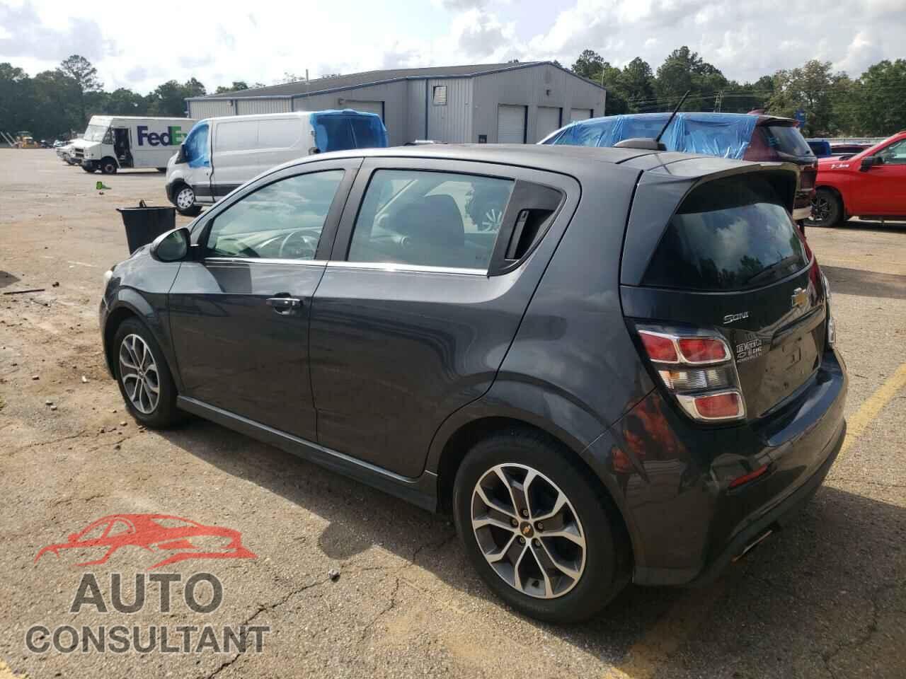 CHEVROLET SONIC 2017 - 1G1JD6SH2H4149098