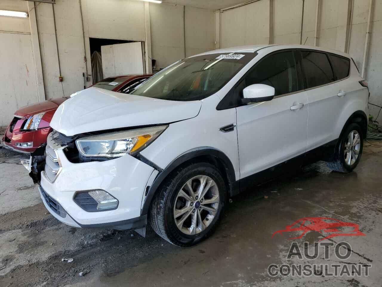 FORD ESCAPE 2017 - 1FMCU9GD7HUB26239