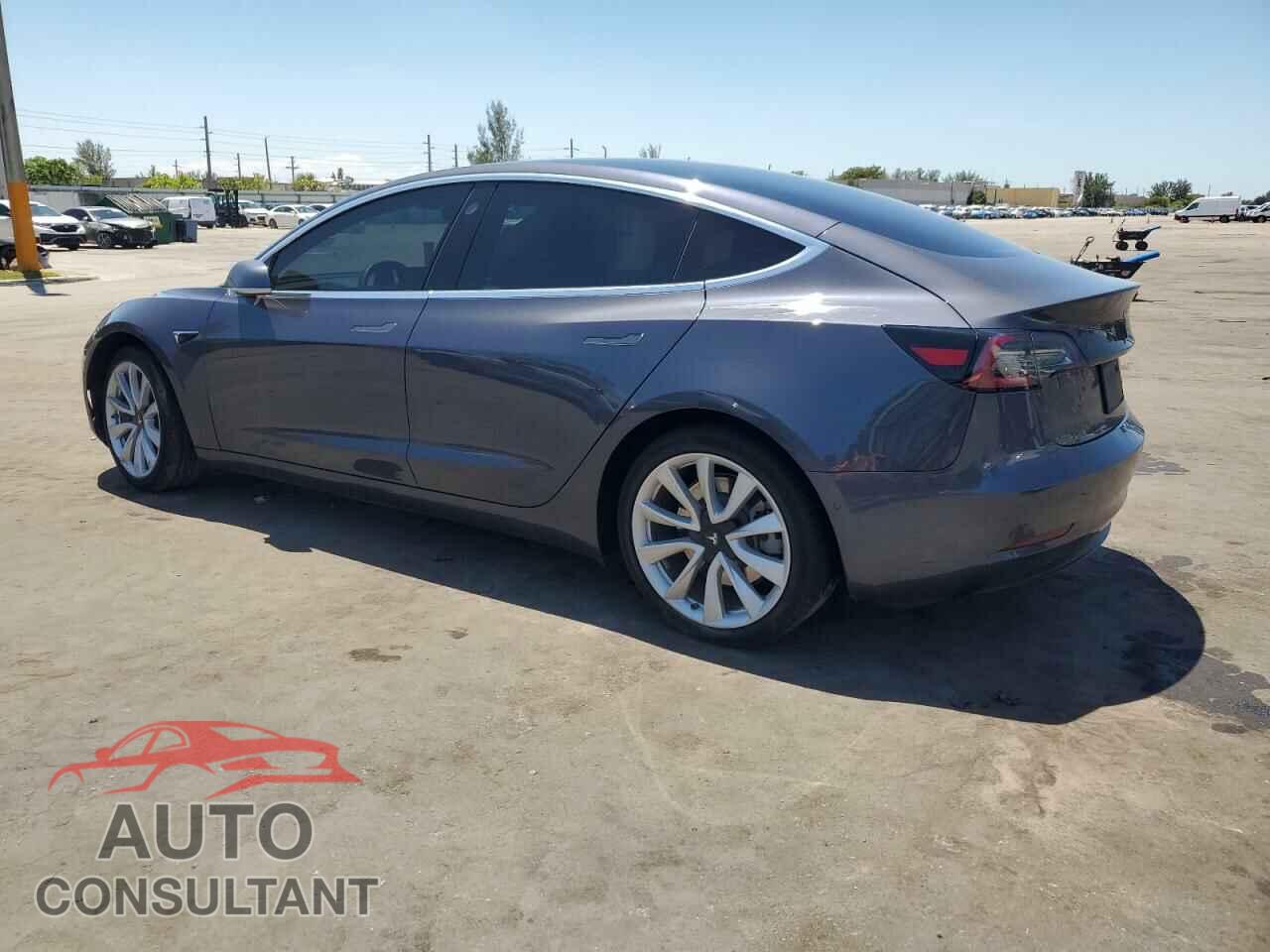 TESLA MODEL 3 2019 - 5YJ3E1EB8KF453544