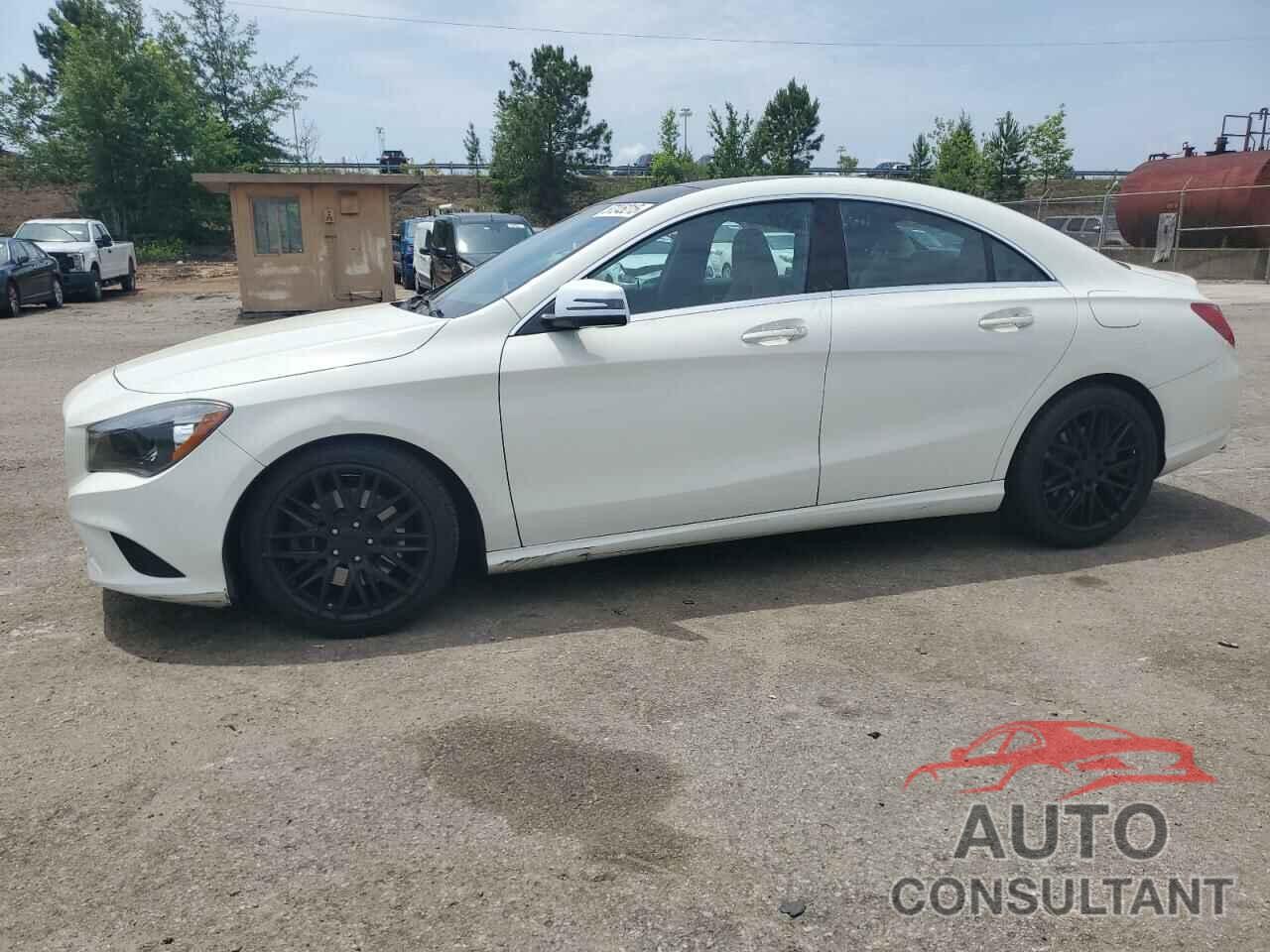 MERCEDES-BENZ CLA-CLASS 2015 - WDDSJ4EB7FN223595