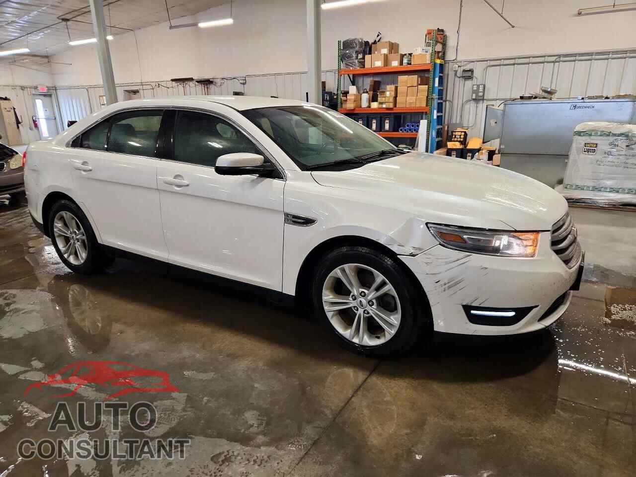FORD TAURUS 2013 - 1FAHP2E87DG221350