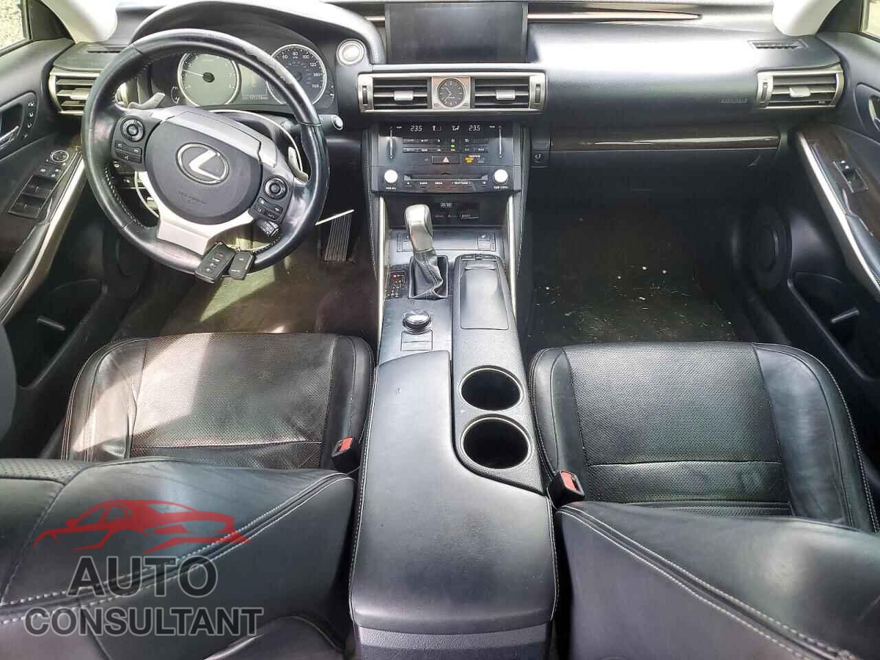 LEXUS IS 2014 - JTHCE1D20E5001450