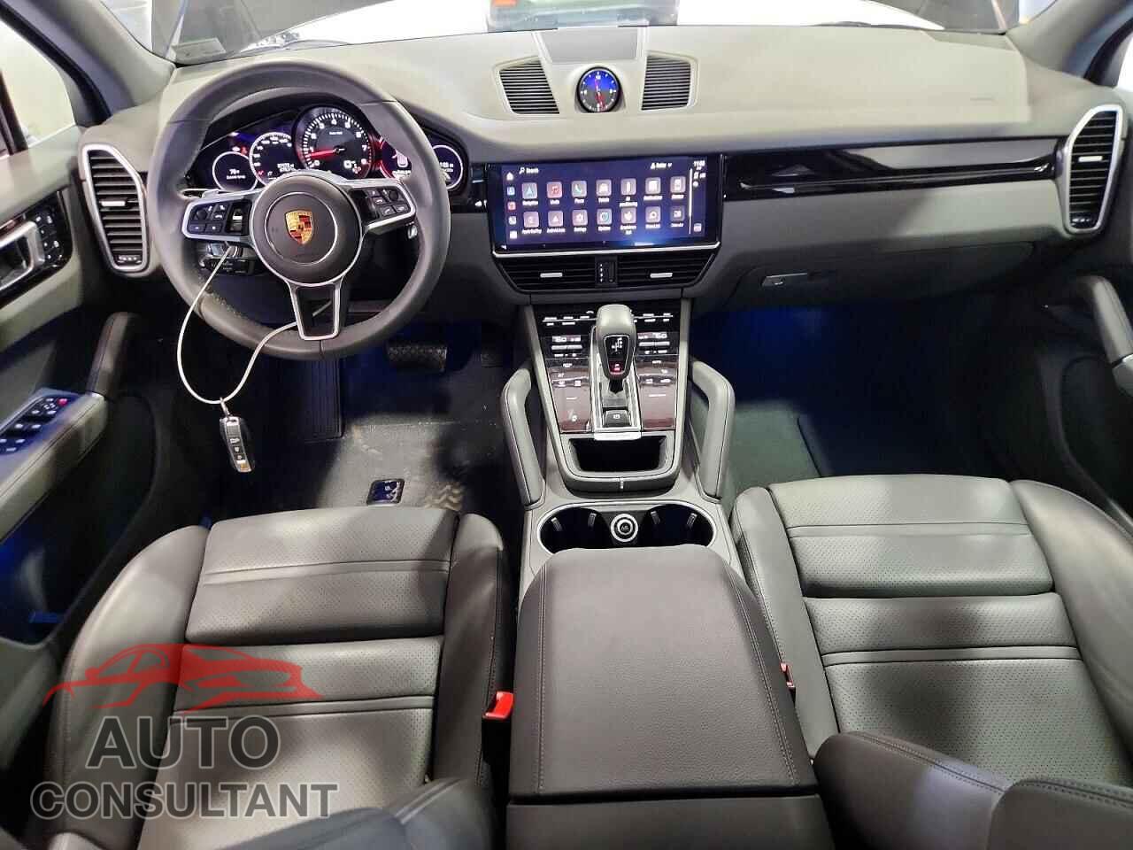 PORSCHE CAYENNE 2023 - WP1AA2AY7PDA05165