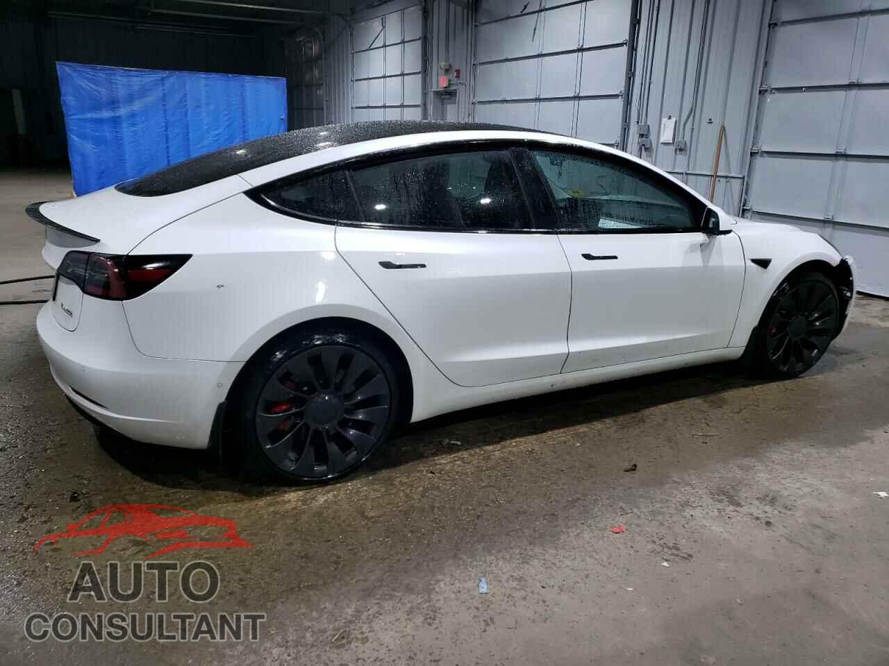 TESLA MODEL 3 2022 - 5YJ3E1EC8NF176889
