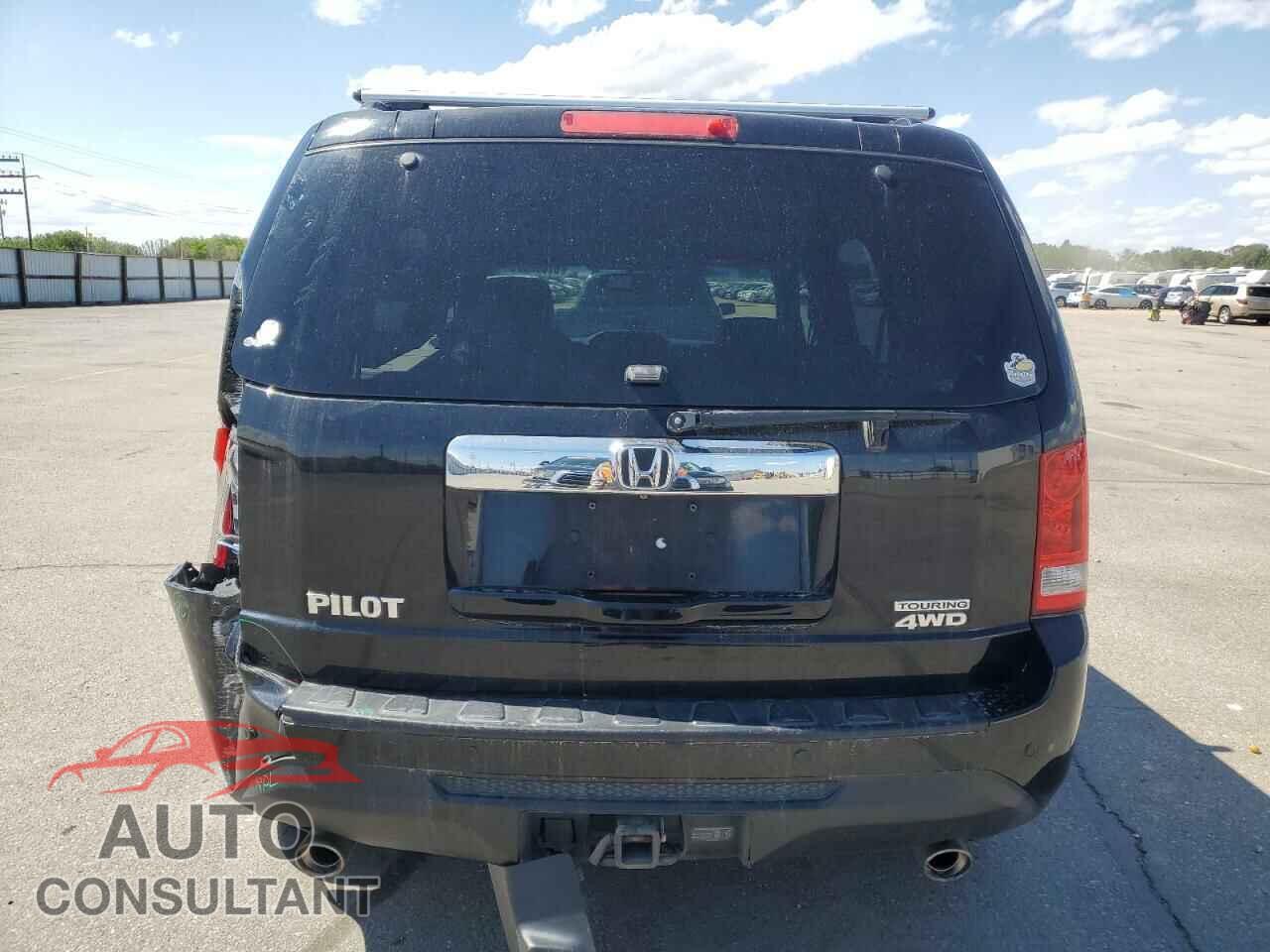 HONDA PILOT 2013 - 5FNYF4H93DB054444