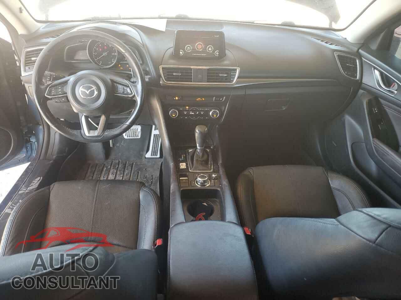 MAZDA 3 2017 - 3MZBN1M33HM133085