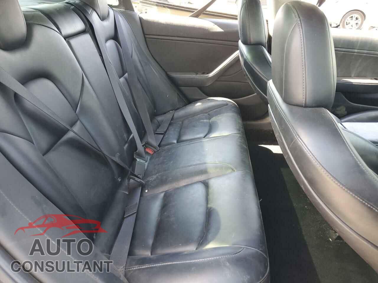 TESLA MODEL 3 2019 - 5YJ3E1EA0KF317190