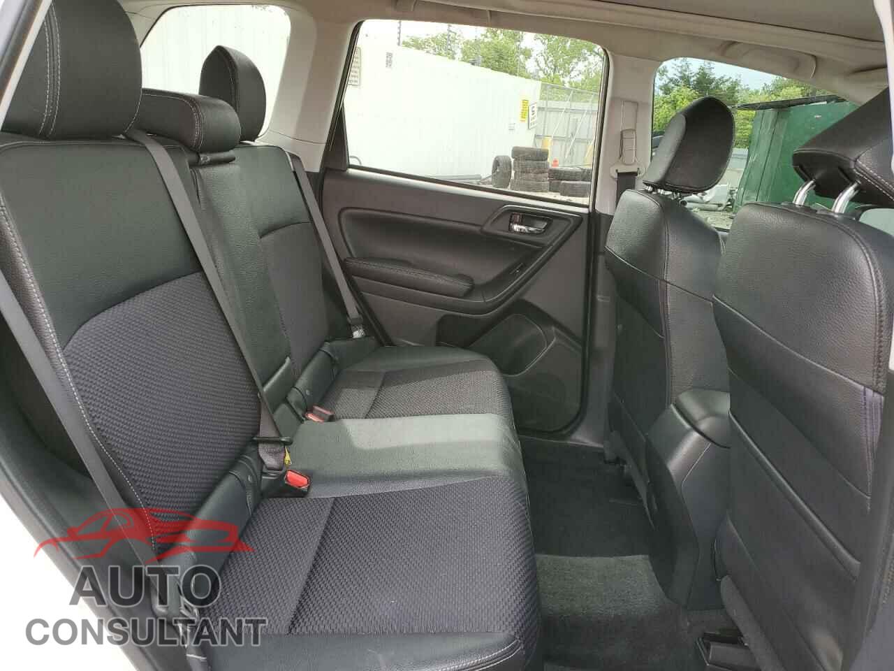 SUBARU FORESTER 2015 - JF2SJGDC9FH538808