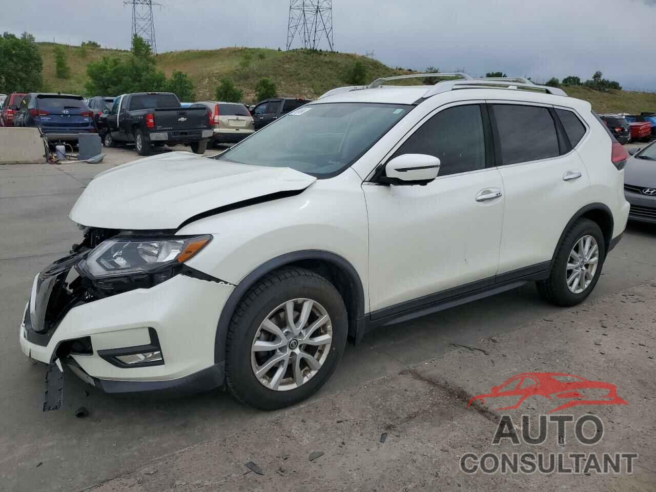 NISSAN ROGUE 2017 - KNMAT2MT5HP576004