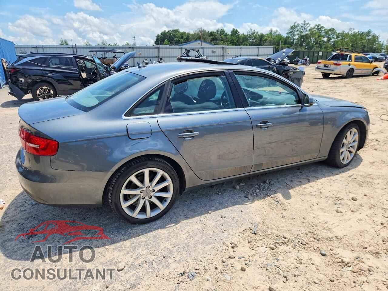 AUDI A4 2013 - WAUEFAFL4DA048402