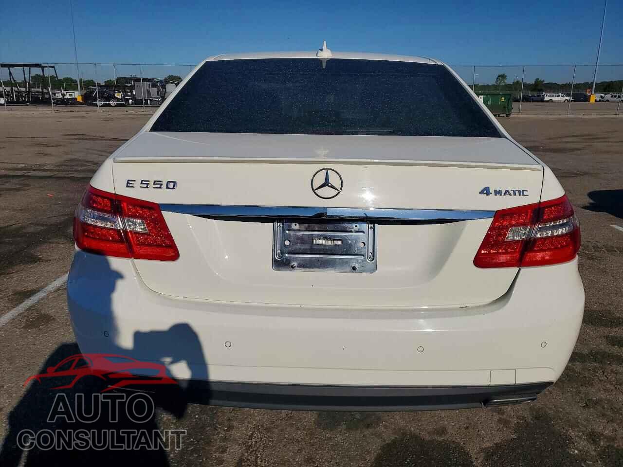 MERCEDES-BENZ E-CLASS 2012 - WDDHF9BB6CA606315