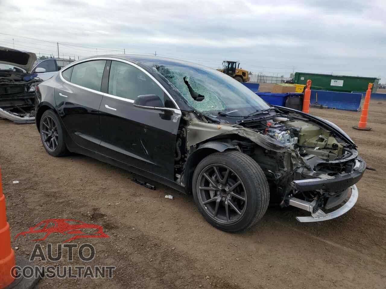 TESLA MODEL 3 2019 - 5YJ3E1EA1KF415645