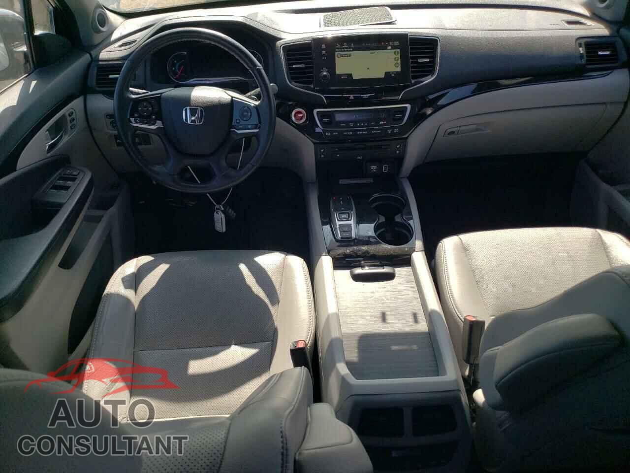 HONDA PILOT 2020 - 5FNYF6H01LB036357