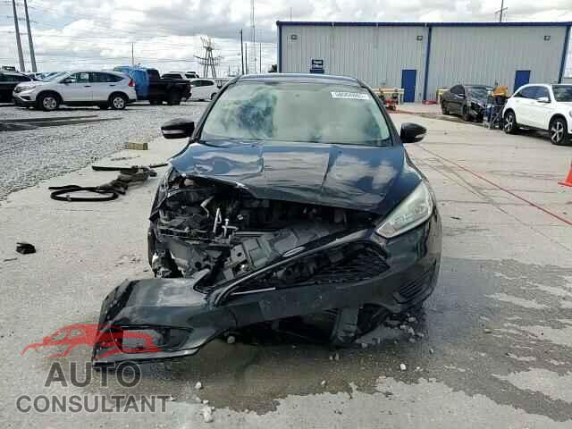 FORD FOCUS 2015 - 1FADP3F23FL242768