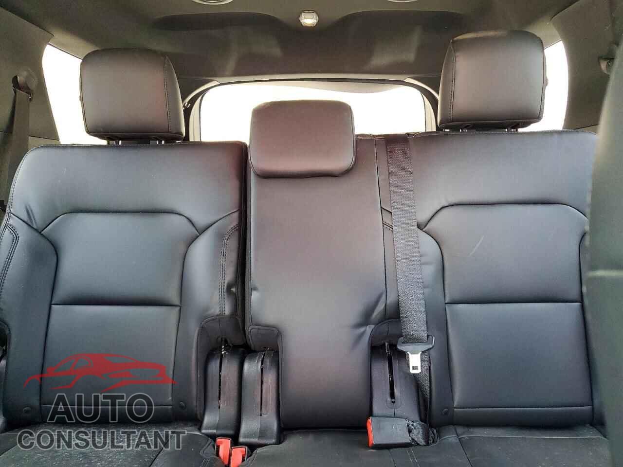 FORD EXPLORER 2019 - 1FM5K8D80KGA07275