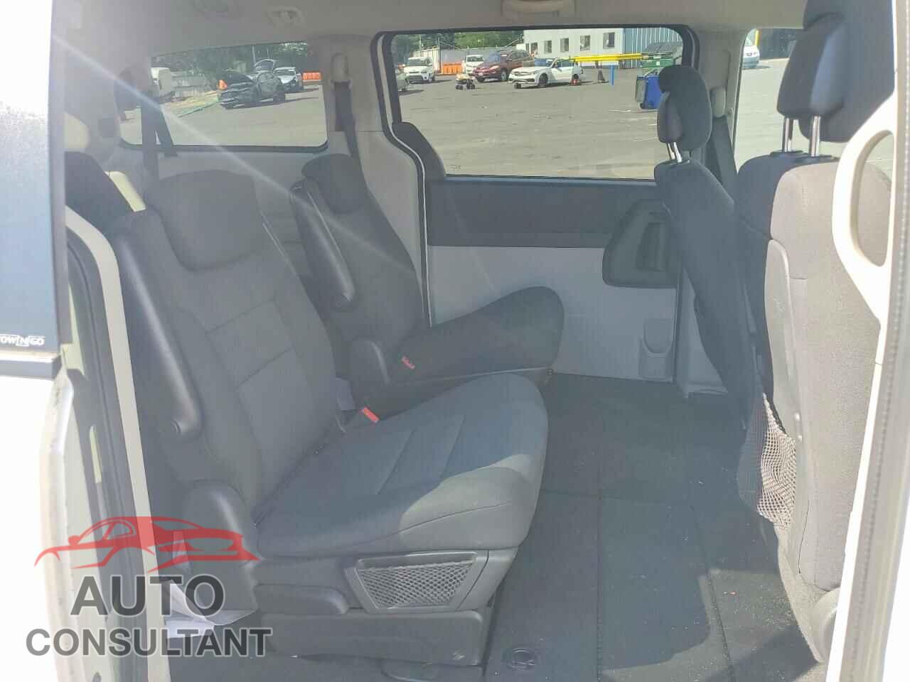 DODGE CARAVAN 2010 - 2D4RN5D18AR433181