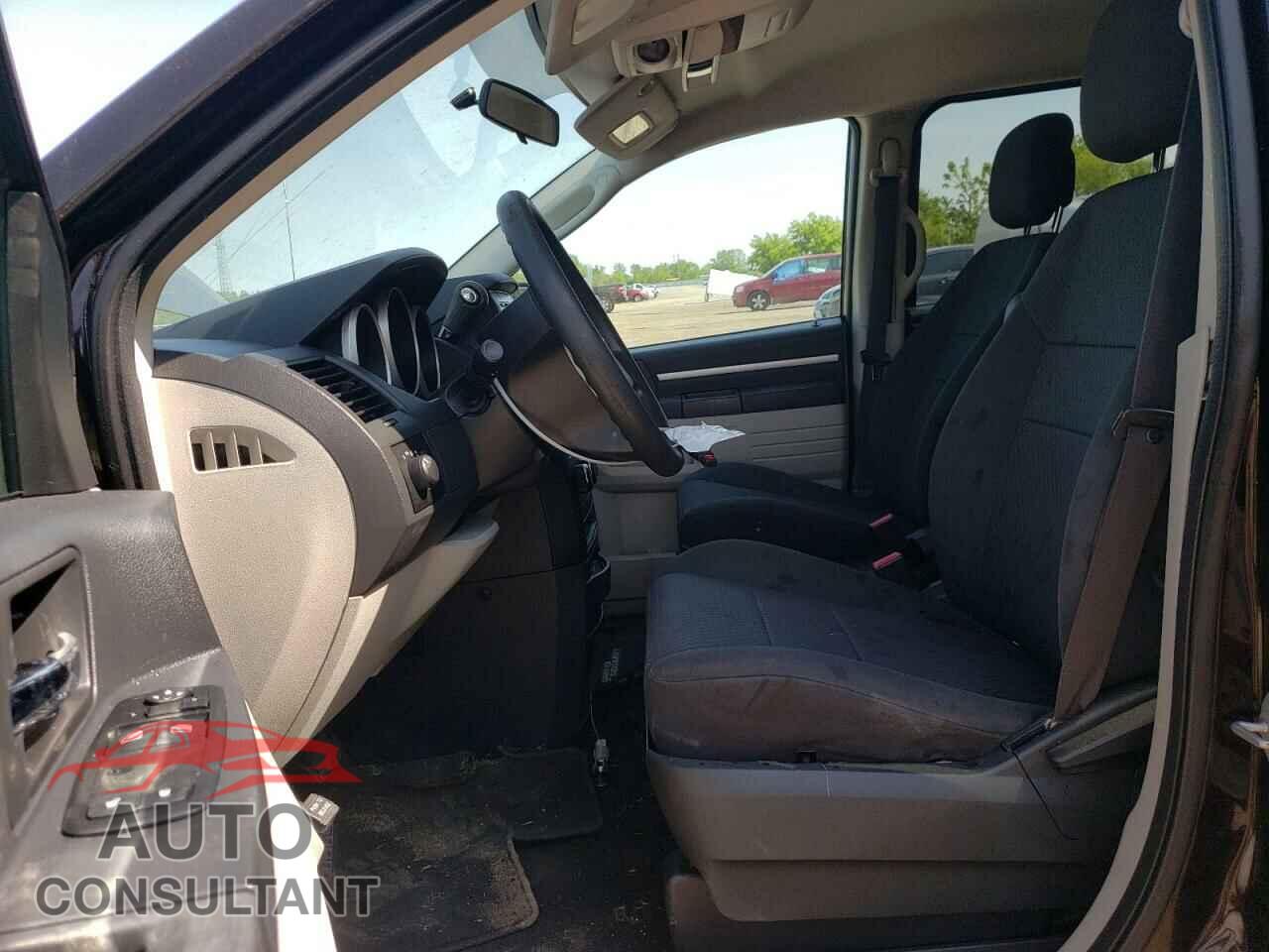 DODGE CARAVAN 2010 - 2D4RN4DE7AR287823