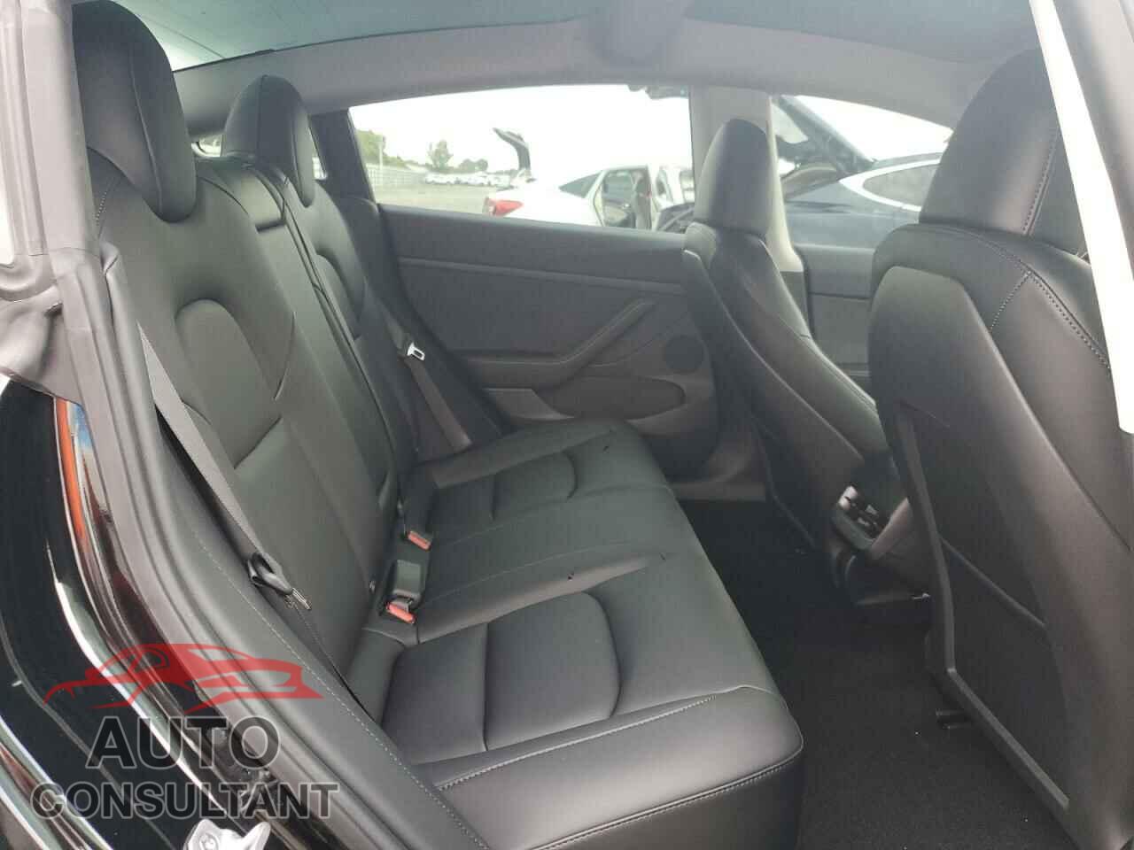 TESLA MODEL 3 2023 - 5YJ3E1EC8PF682354