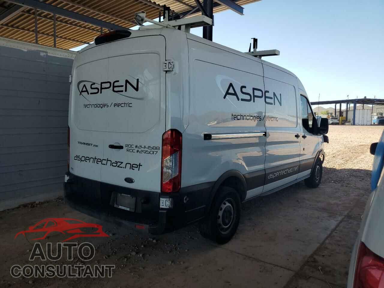 FORD TRANSIT 2018 - 1FTYR2CM7JKA51973