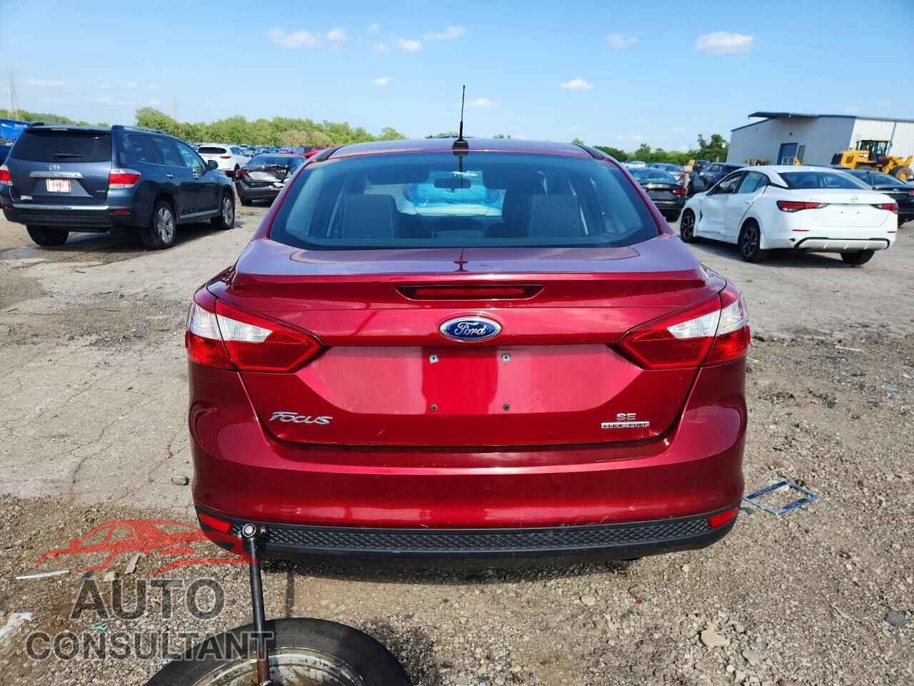 FORD FOCUS 2014 - 1FADP3F28EL192397