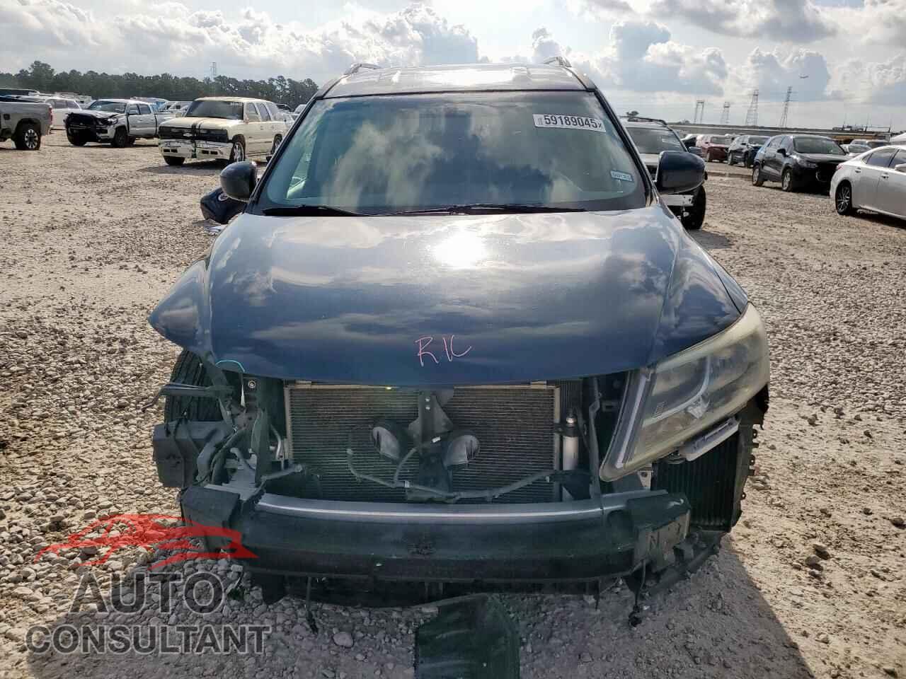NISSAN PATHFINDER 2015 - 5N1AR2MN8FC670071