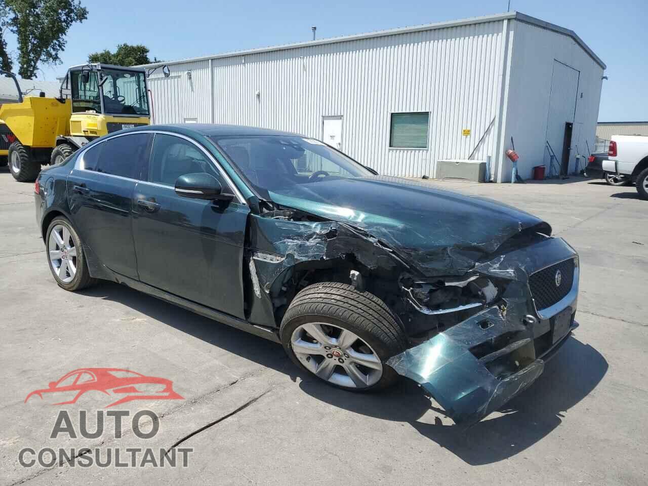 JAGUAR XE 2017 - SAJAE4BG5HA966505
