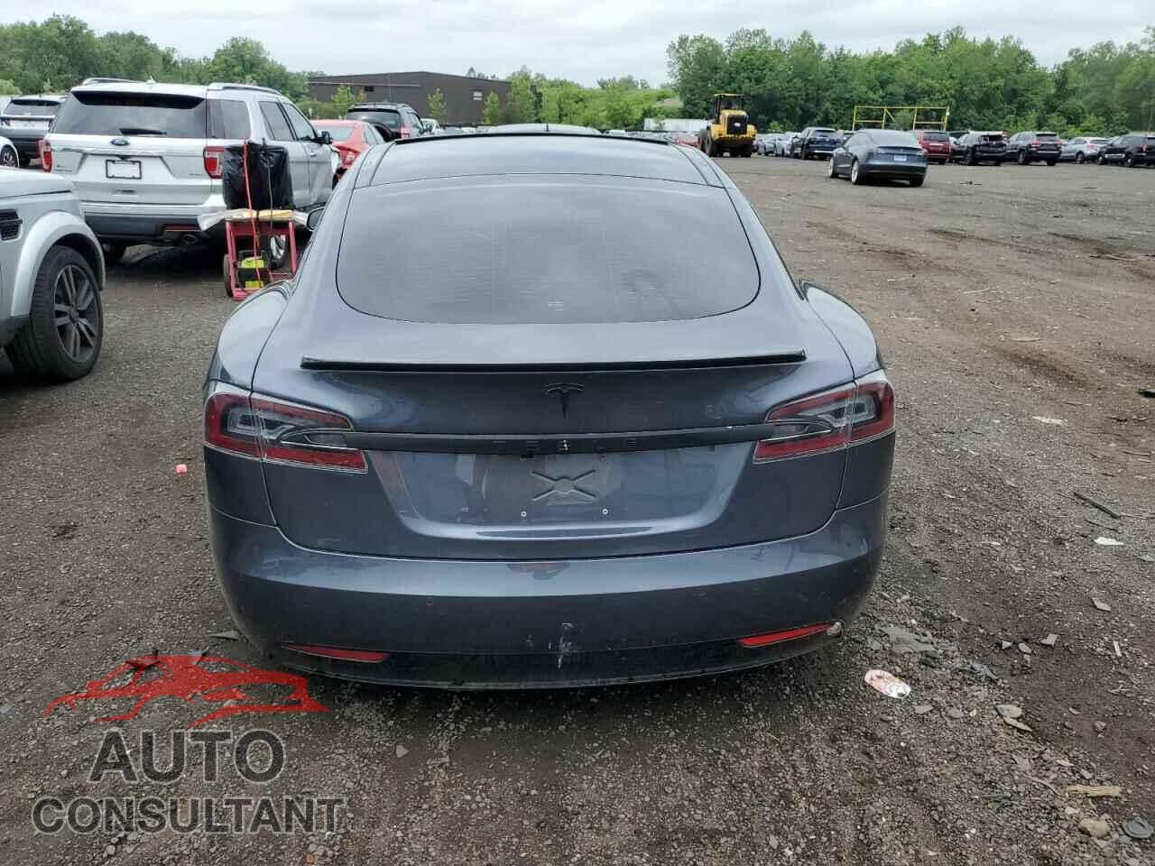 TESLA MODEL S 2016 - 5YJSA1E42GF139758