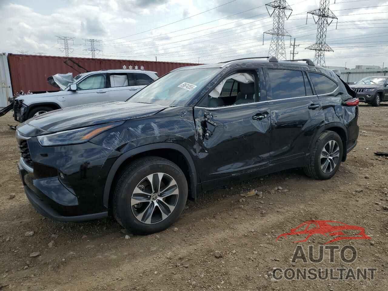 TOYOTA HIGHLANDER 2022 - 5TDGZRBH6NS582668