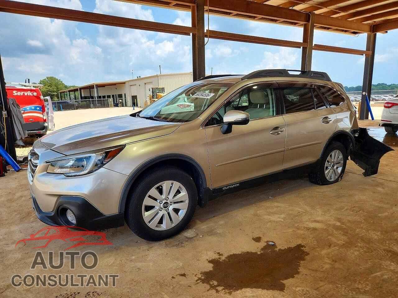 SUBARU OUTBACK 2018 - 4S4BSAFC2J3298010