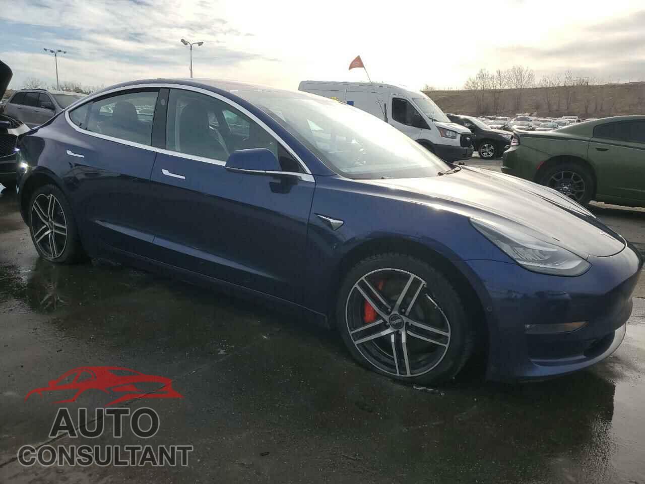 TESLA MODEL 3 2018 - 5YJ3E1EB2JF074148