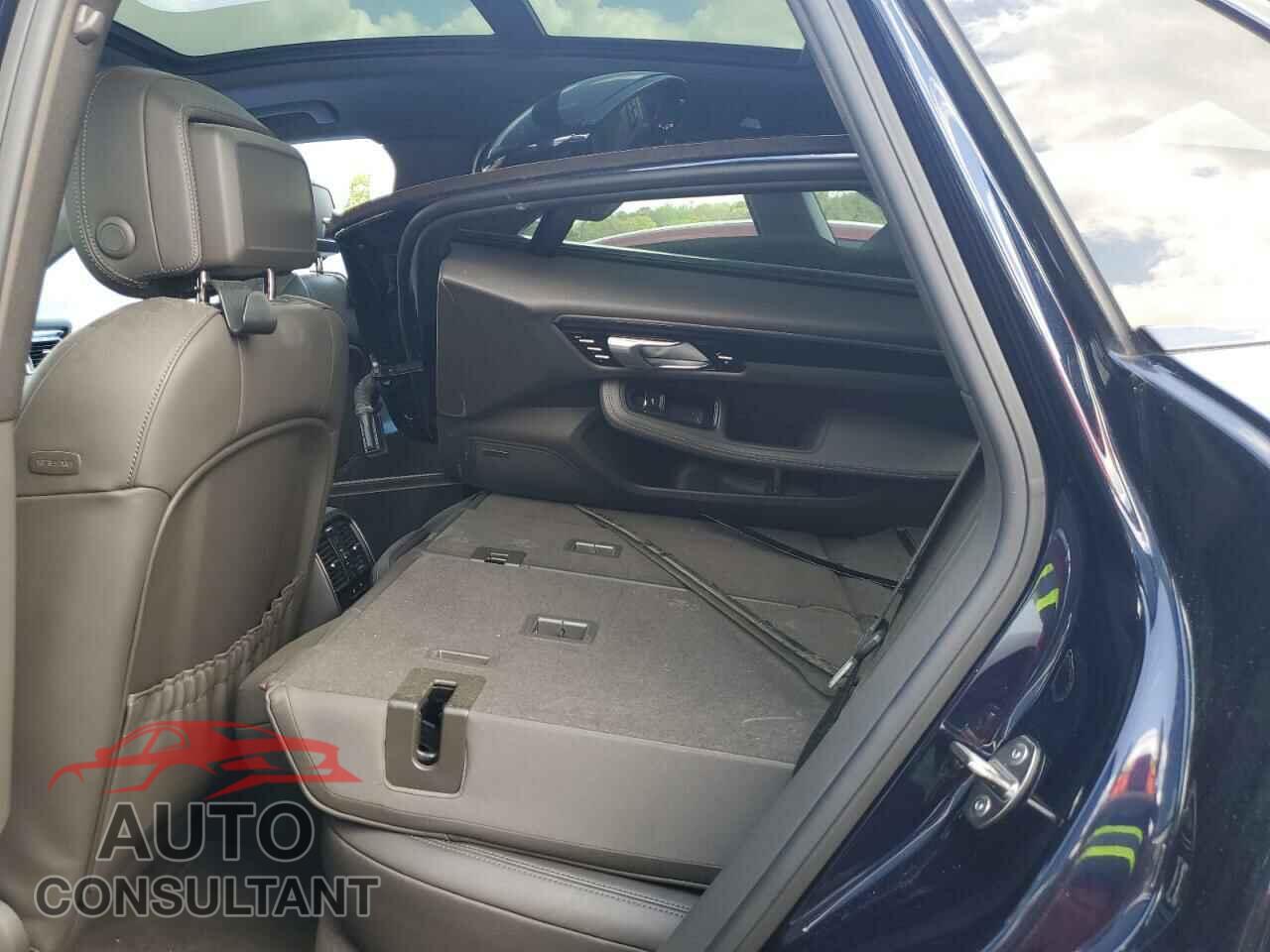 PORSCHE MACAN 2017 - WP1AB2A56HLB13657