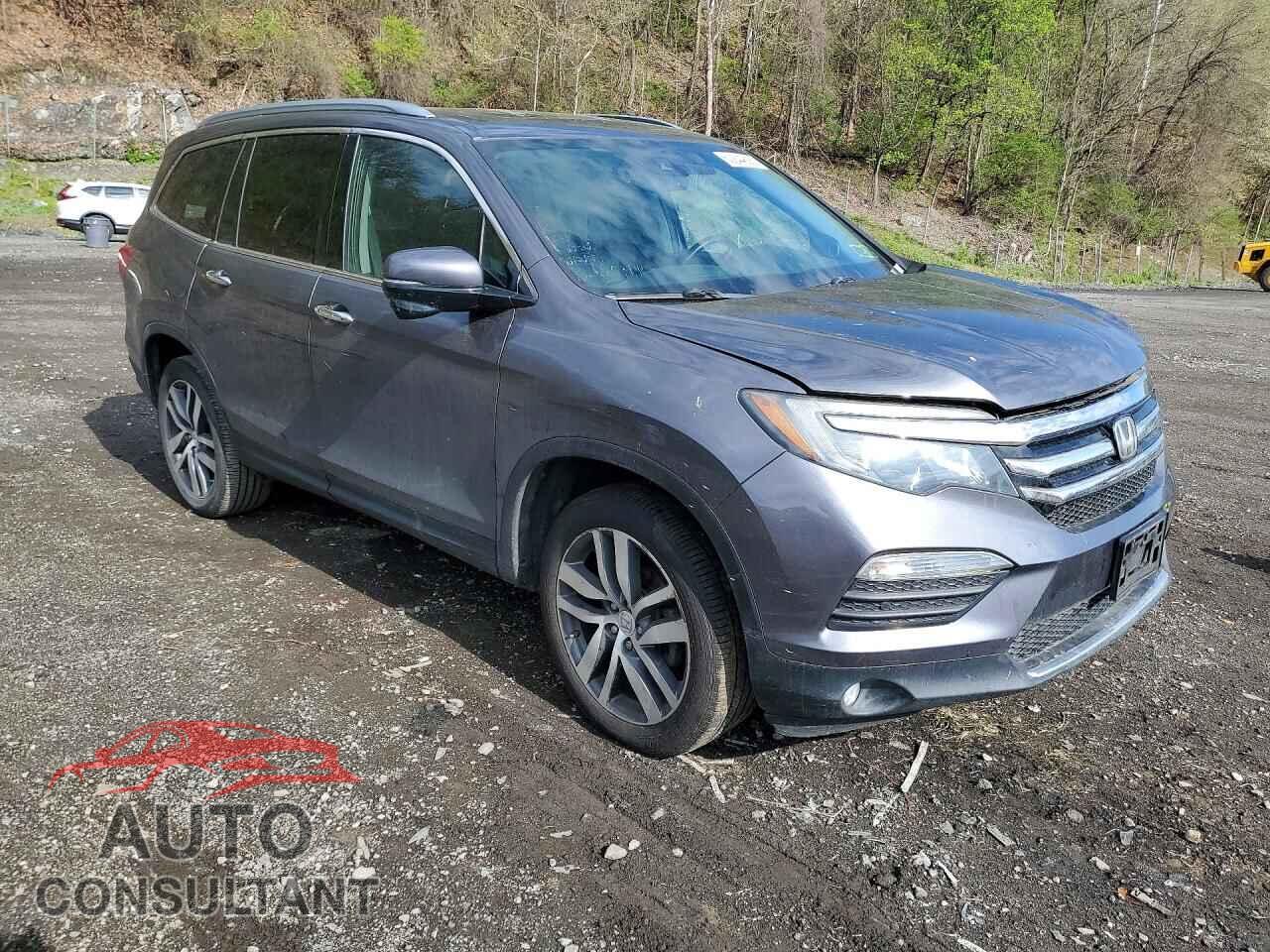 HONDA PILOT 2017 - 5FNYF6H95HB083607