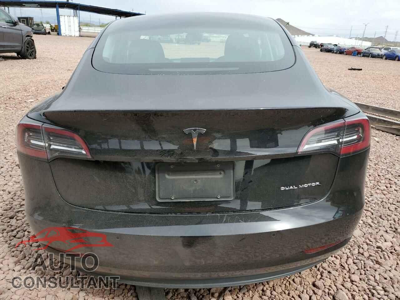 TESLA MODEL 3 2021 - 5YJ3E1EB9MF032810