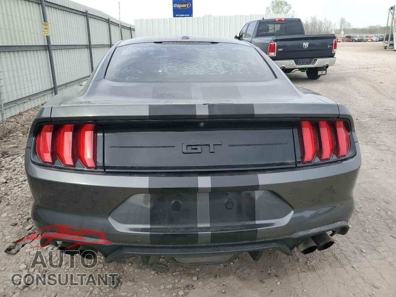 FORD MUSTANG 2019 - 1FA6P8CF2K5115120