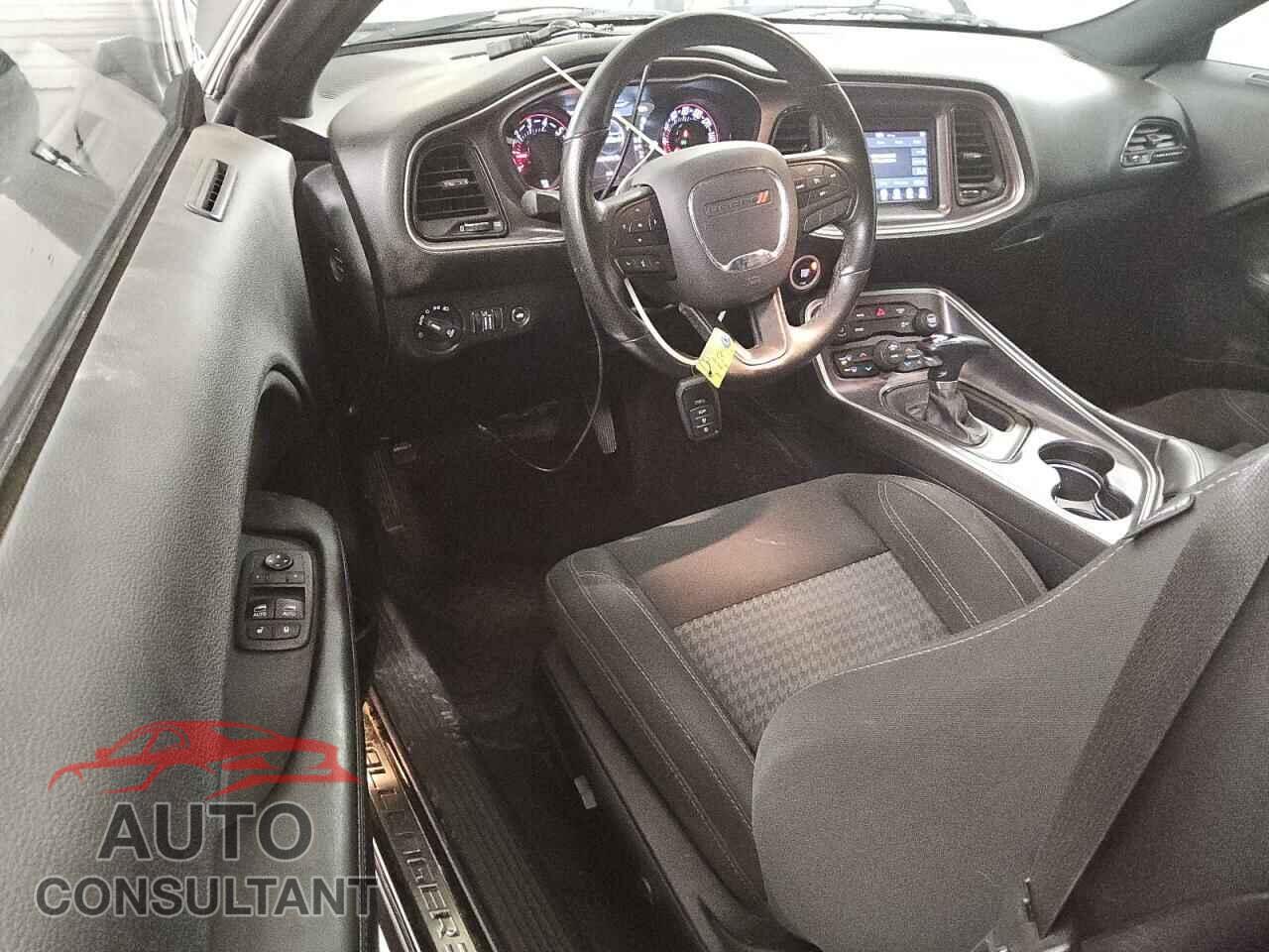 DODGE CHALLENGER 2018 - 2C3CDZAG5JH255388