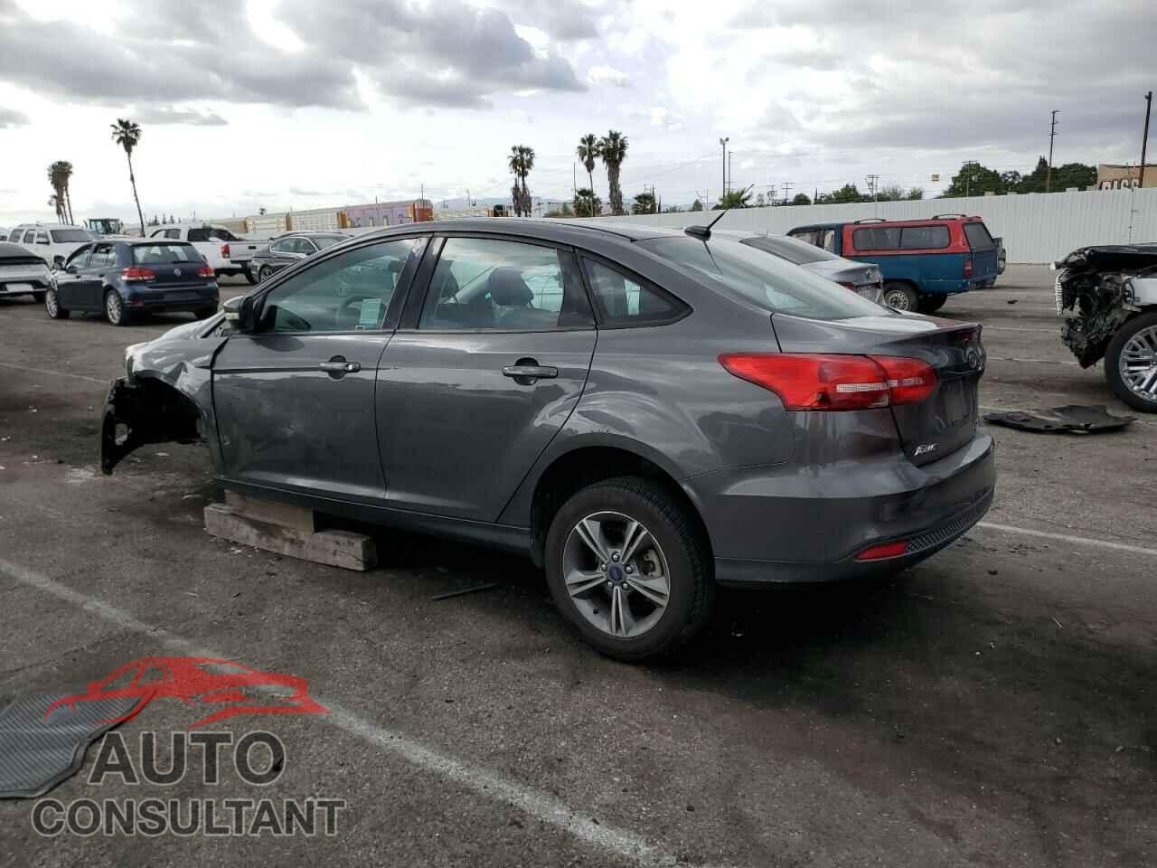 FORD FOCUS 2017 - 1FADP3FE3HL235896