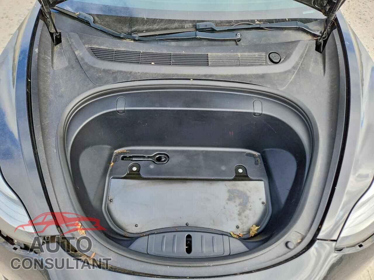 TESLA MODEL 3 2018 - 5YJ3E1EB9JF116346