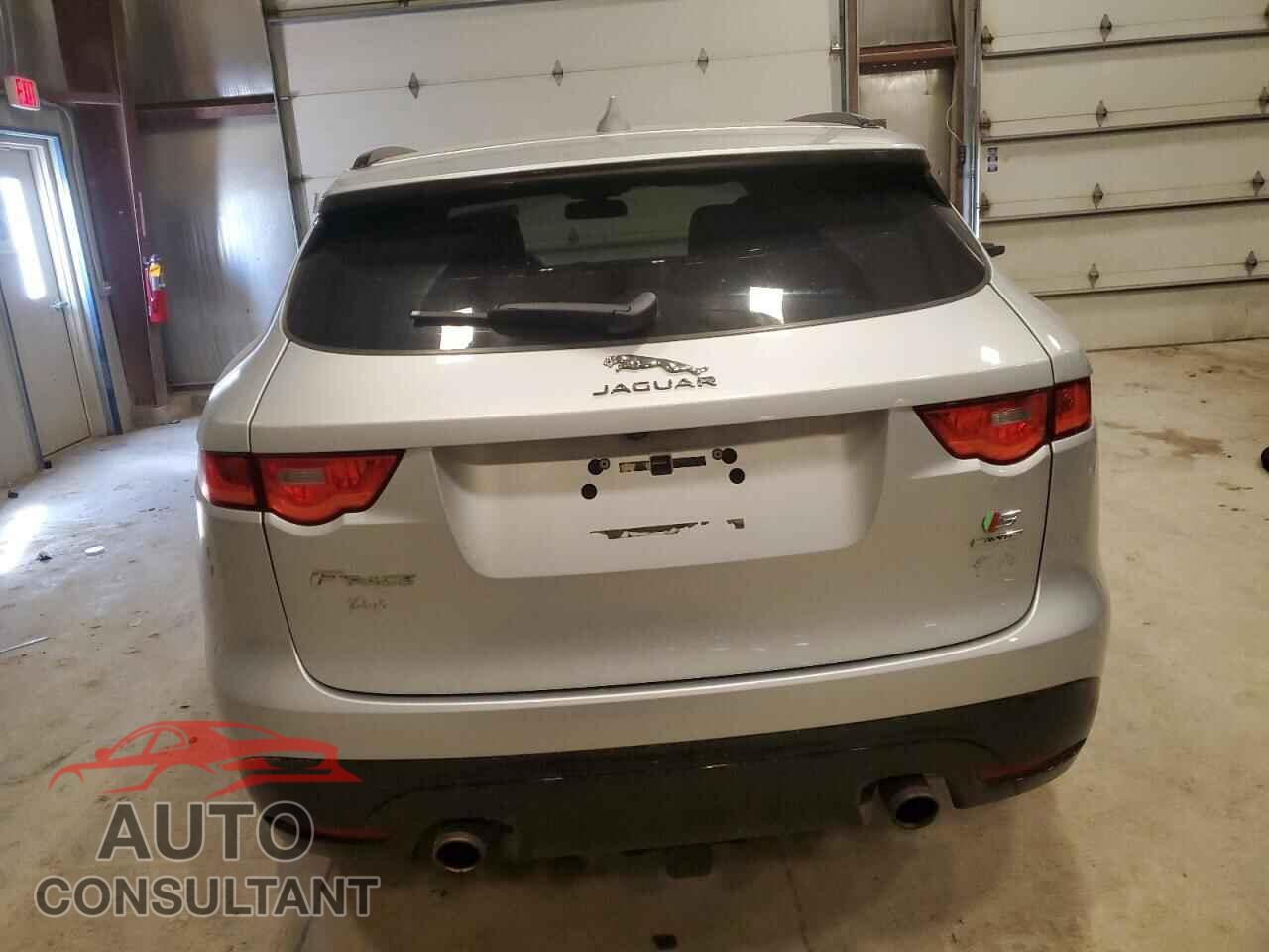 JAGUAR F-PACE 2017 - SADCM2BV4HA066695