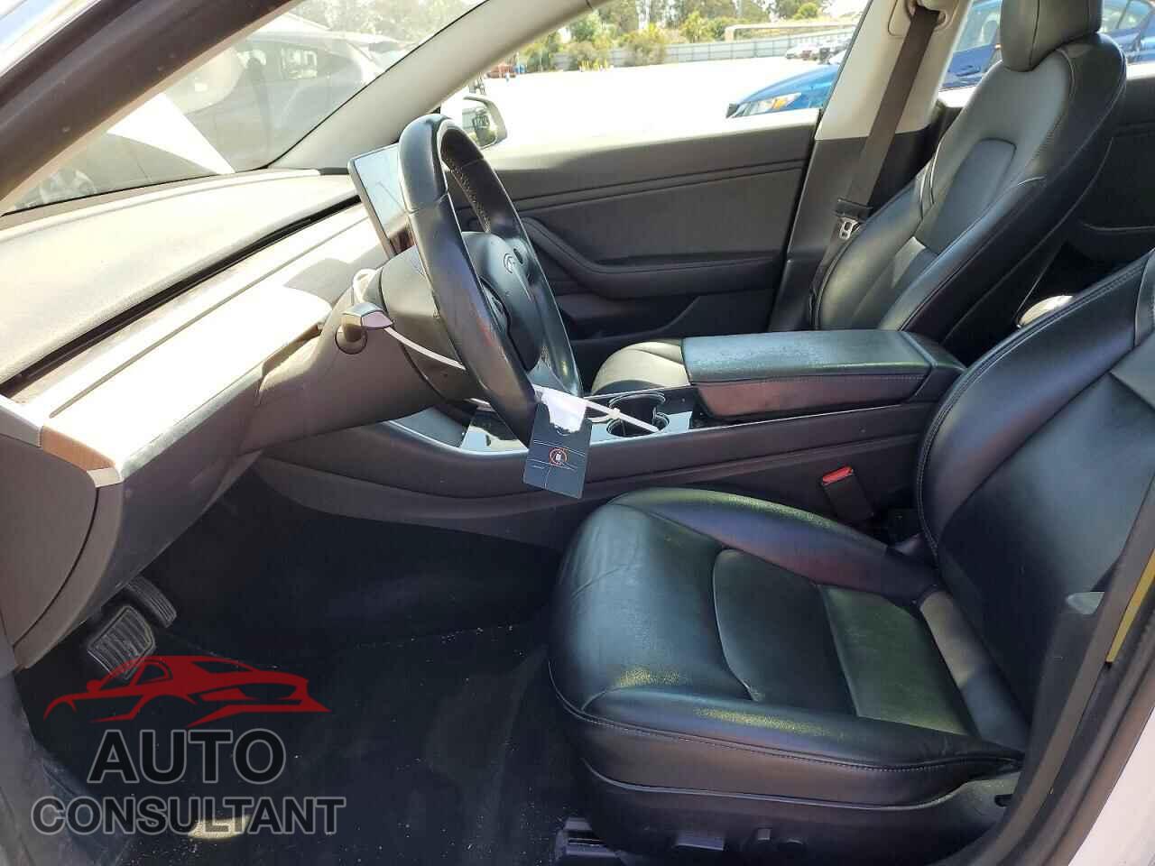 TESLA MODEL 3 2018 - 5YJ3E1EB3JF107609