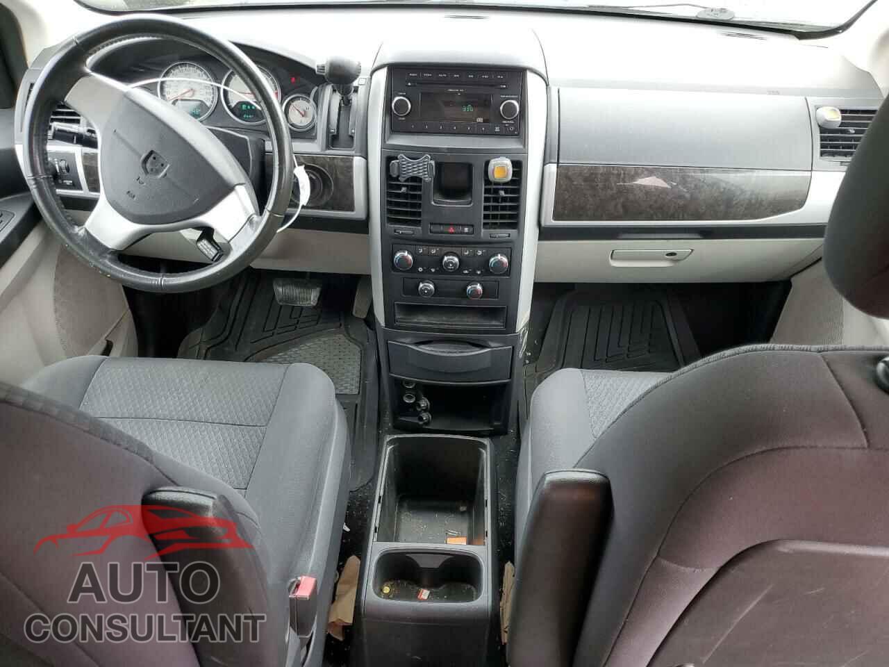 DODGE CARAVAN 2010 - 2D4RN5D10AR367791