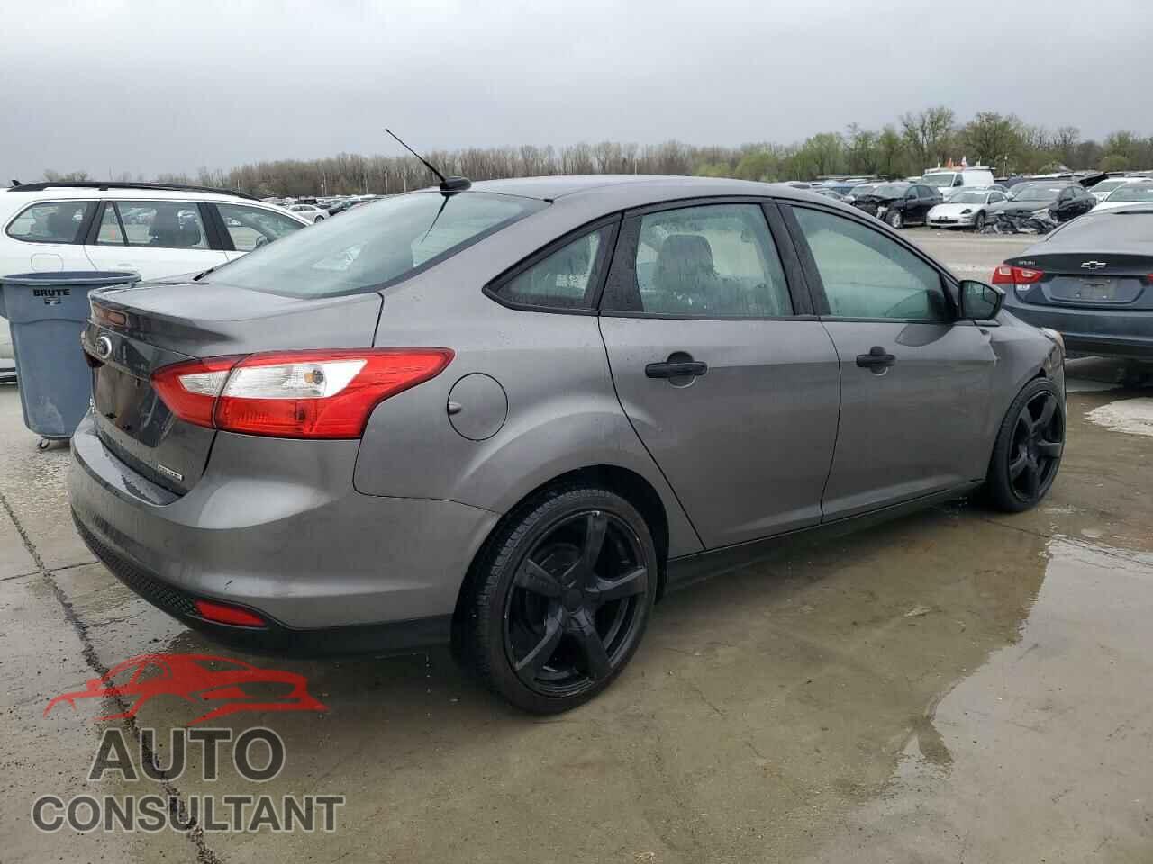 FORD FOCUS 2013 - 1FADP3E21DL293801