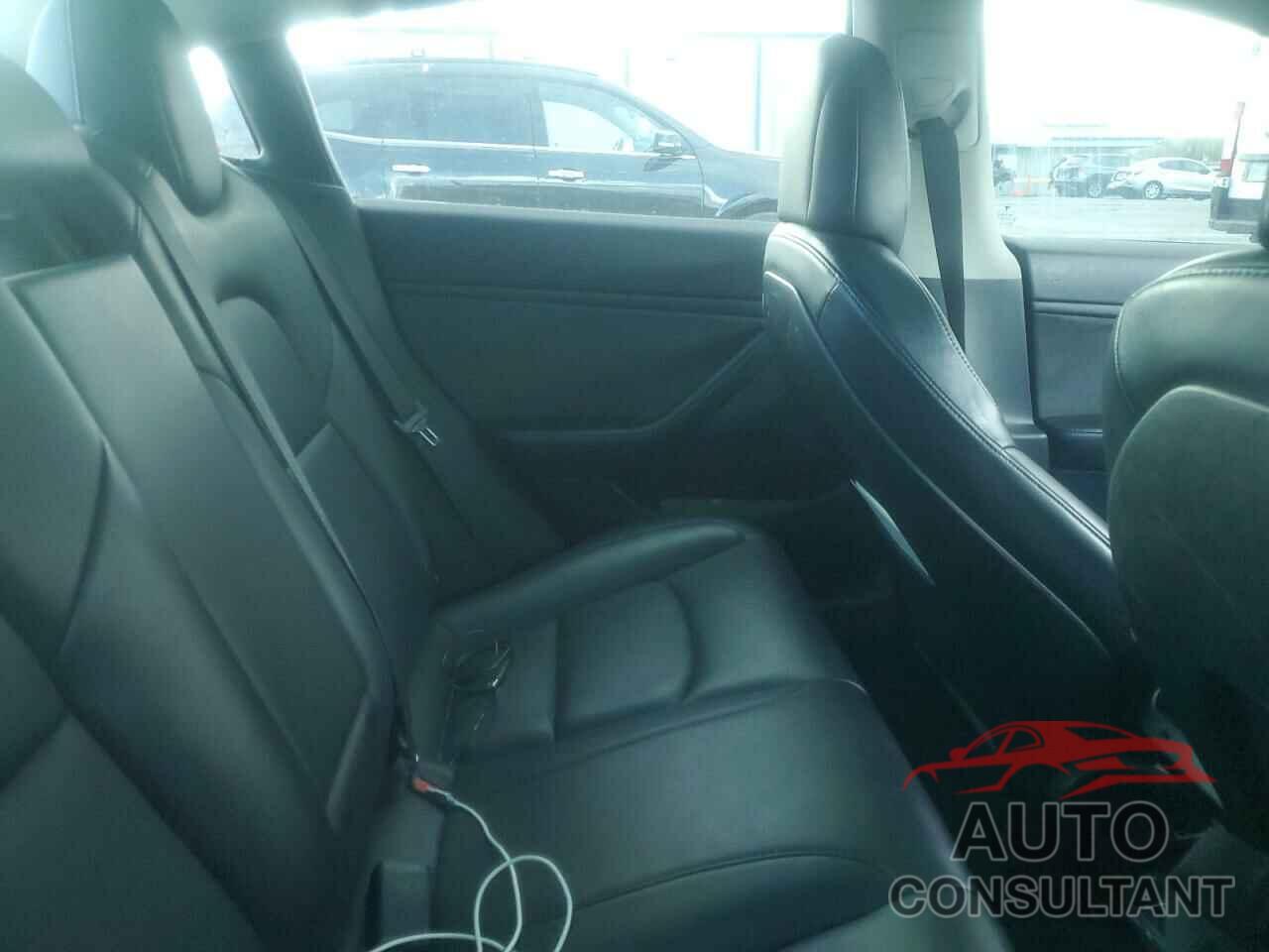 TESLA MODEL 3 2018 - 5YJ3E1EA8JF156490