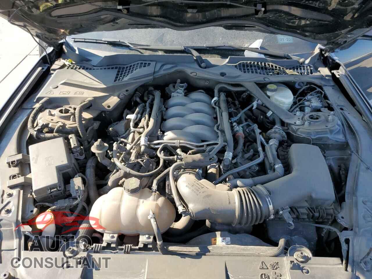 FORD MUSTANG 2018 - 1FA6P8CF3J5103864