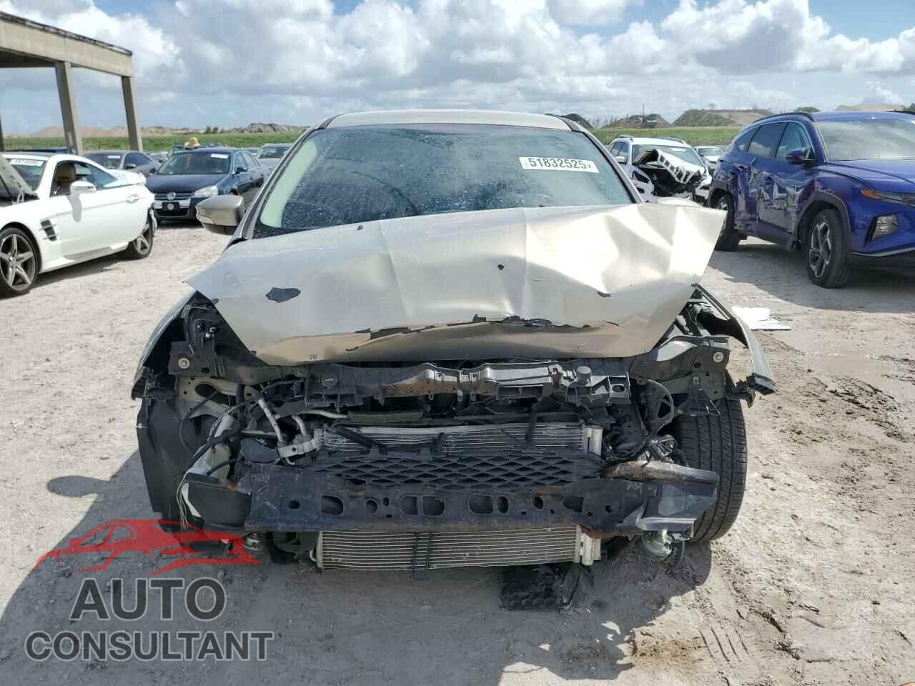 FORD FOCUS 2016 - 1FADP3K28GL202029